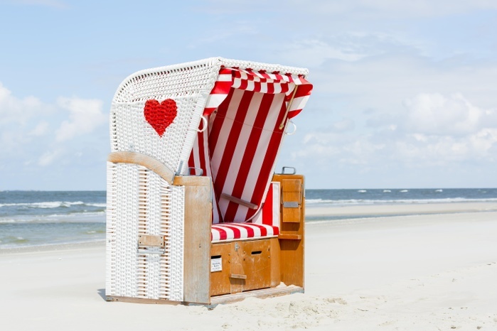 Beach chair with red heart on the beach, Amrum, North Frisian Islands, Schleswig-Holstein, Germany, Europe, Photo by Stefan Kiefer
