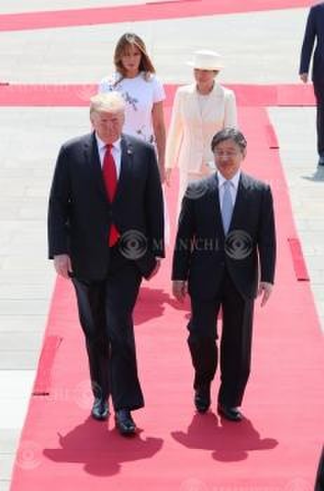 Their Majesties the Emperor and Empress at the welcoming ceremony for U.S. President Trump  foreground, left  Their Majesties the Emperor and Empress welcome U.S. President Donald Trump  foreground, left  at the East Garden of the Imperial Palace on May 27, 2019.