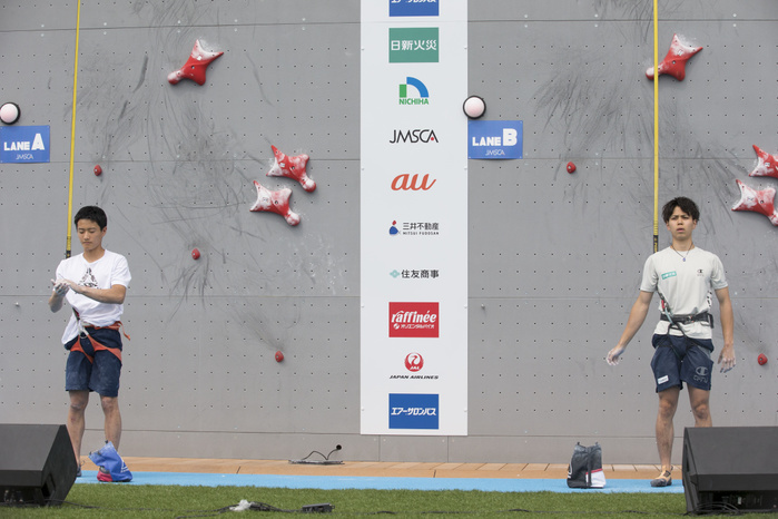 Sport Climbing Combined Japan Cup 2019  L R  Ryoei Nukui, Kai Harada during the Sport Climbing Combined Japan Cup 2019 Men s Final Speed at Ishizuchi Climbing Park Saijo in Ehime, Japan, May 26, 2019.  Photo by JMSCA AFLO 