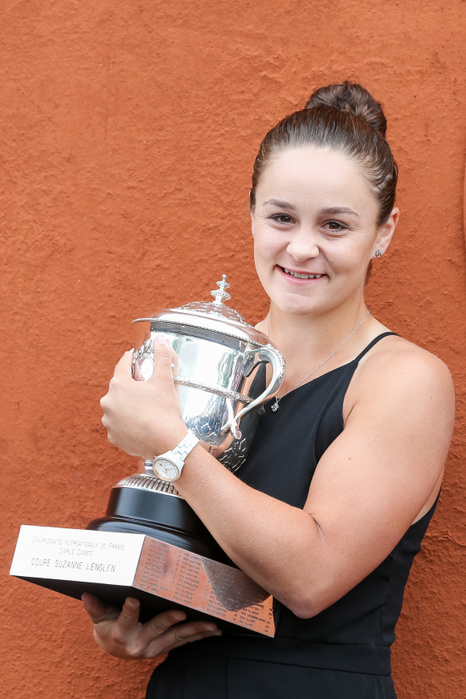 French Open Tennis Tournament 2019 Ashleigh Barty of Australia poses with the trophy during a photo shoot after winning the Women s singles final match of the French Open tennis tournament at the Roland Garros in Paris, France on June 9, 2019.  Photo by AFLO  