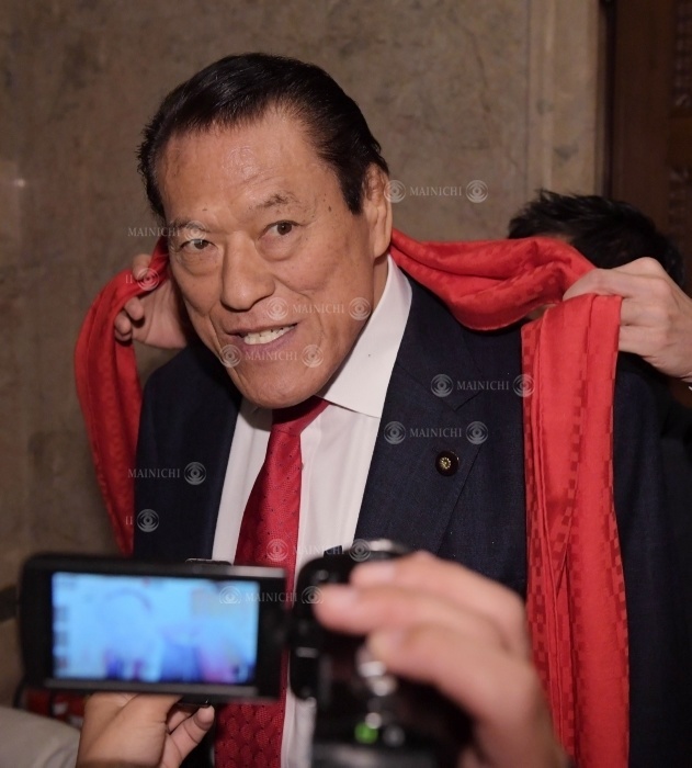Parliament Antonio Inoki hanging out Rep. Antonio Inoki answers reporters  questions about the Upper House election, his visit to North Korea, and other issues in the National Diet on June 7, 2019, at 0:29 p.m. Photo by Masahiro Kawada.