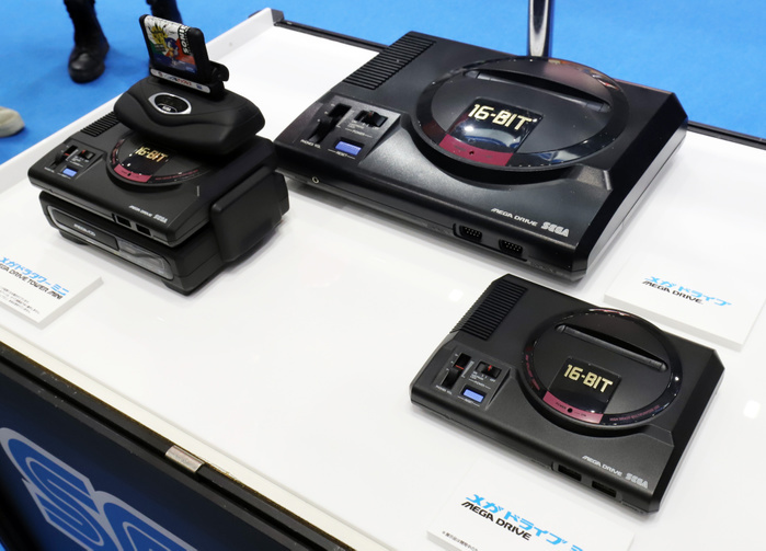 International Tokyo Toy Show displays 35,000 latest toys June 14, 2019, Tokyo, Japan   Japanese video game company Sega displays a miniature model of Sega s iconic video game console Mega Drive with 40 built in classical video game softs is displayed at the annual International Tokyo Toy Show in Tokyo on Friday, June 14, 2019. Some 160,000 people are expecting to visit a four day toy trade show which displays 35,000 latest toys from 40 countries.   Photo by Yoshio Tsunoda AFLO