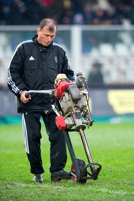 Serie A Machine to make holes in the area and drain the excess water, NOVEMBER 21, 2010   Football : Italian  Serie A  match  between Cesena 1 2 Palermo at Dino Manuzzi Stadium, Cesena, Italy,  Photo by Enrico Calderoni AFLO SPORT   0391 