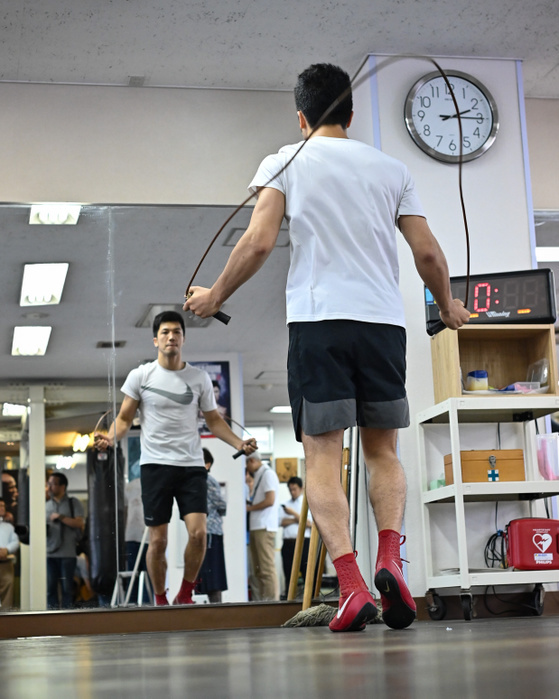 Ryota Murata Open Practice Ryota Murata Ryota Murata, JUNE 27, 2019   Boxing : Ryota Murata of Japan skips rope during a media workout at Teiken Boxing Gym in Tokyo, Japan, ahead of the WBA middleweight title bout to be held at Edion Arena Osaka, Japan on July 12.  Photo by Hiroaki Yamaguchi AFLO 