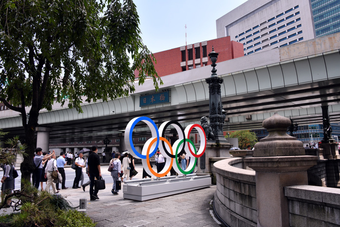 One year to go until the 2020 Tokyo Olympics July 24, 2019, Tokyo, Japan   The Olympic Rings adorn an event square which opens on Wednesday, July 24, 2019, at Tokyo s Nihonbashi to mark  Photo by Natsuki Sakai AFLO  AYF  mis 