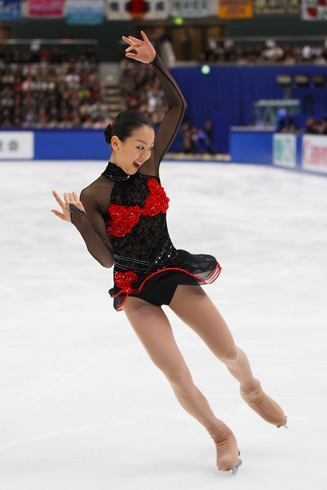All Japan Figure Championships Women s SP Mao Asada, back on form, takes the top position in SP  Mao Asada  JPN , DECEMBER 25, 2010   Figure Skating : Japan Figure Skating Championships 2010, Women s Short Program at Big Hat, Nagano, Japan. Photo by AFLO SPORT   1045 .