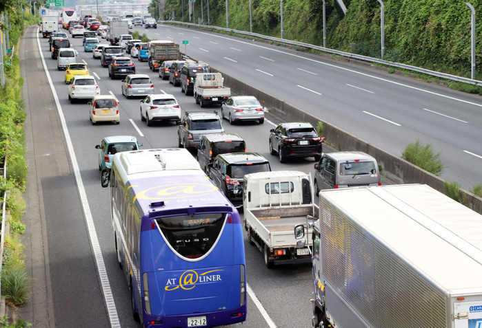 Motorists are caught in traffic jam along a highway for Bon holidays August 10, 2019, Kawasaki, Japan   Motorists are caught in a traffic jam along a highway in Kawasaki, near Tokyo on Saturday, August 10, 2019. Major railway stations, airports and highways are crowded with travelers heading to resorts and their hometowns for the Bon holidays.     Photo by Yoshio Tsunoda AFLO 