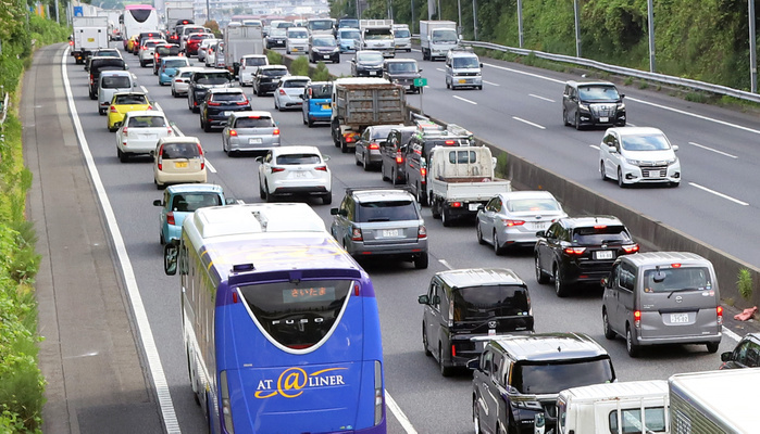 Motorists are caught in traffic jam along a highway for Bon holidays August 10, 2019, Kawasaki, Japan   Motorists are caught in a traffic jam along a highway in Kawasaki, near Tokyo on Saturday, August 10, 2019. Major railway stations, airports and highways are crowded with travelers heading to resorts and their hometowns for the Bon holidays.     Photo by Yoshio Tsunoda AFLO 