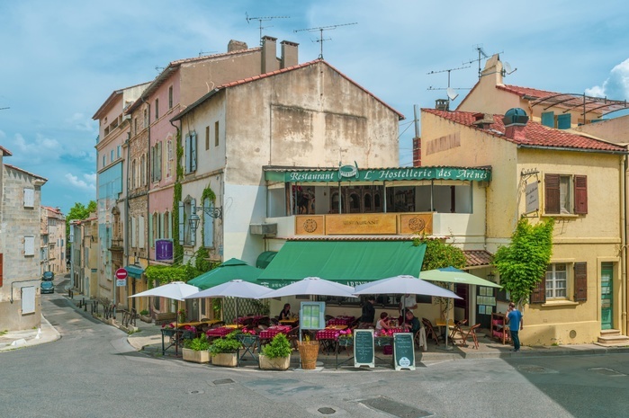 France Restaurant at Rond Point des Ar nes, Arles, Provence Alpes C te d Azur, France, Europe, Photo by Frank R der
