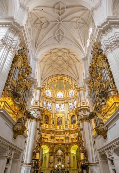 Spain Cathedral, white interior and golden sanctuary, with stuccoed ceiling, Catedral de Granada, Granada, Andalusia, Spain, Europe, Photo by Moritz Wolf