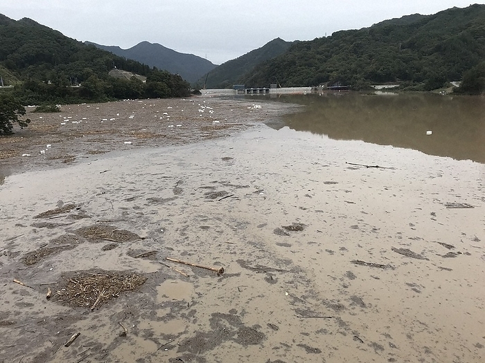 Typhoon No. 19 damage, Yamba Dam Yamba Dam almost full of rainwater and other water due to Typhoon No. 19 in Naganohara cho, Agatsuma gun, Gunma Prefecture, Japan, October 14, 2019, 11:43 a.m. Photo by Taro Fujii.