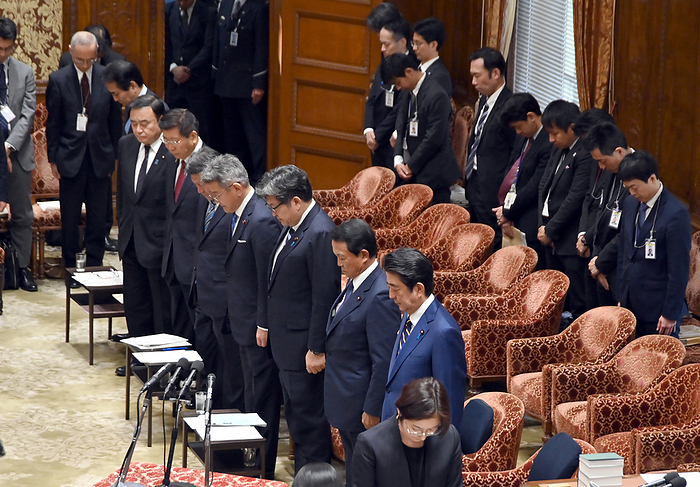 PM Abe Attends Budget Committee Meeting November 6, 2019, Tokyo, Japan   Japan s Prime Minister Shinzo Abe, second from right, and his Cabinet ministers offer a one minute silent prayer to those perished in the recent typhoon that has wreaked havoc over wide swaths of Japan s northeastern regions prior to Wednesday s meeting of the Diet lower house budget committee in Tokyo on November 6,2019. Photo by Natsuki Sakai AFLO  AYF  mis 