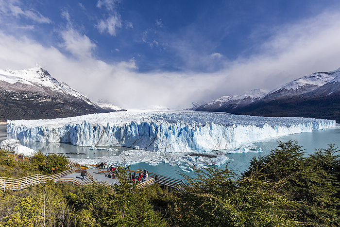 Argentina Argentina, Patagonia, Santa Cruz Province, Los Glaciares National Park,all the grandeur of the Perito Moreno glacier, Photo by Filippo Manaigo