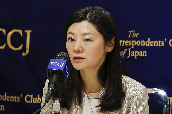 Parental abduction plaintiffs speak at FCCJ Lawyer Tamayo Omura speaks during a news conference at The Foreign Correspondents  Club of Japan on February 26, 2020, Tokyo, Japan. Thirteen parents have launched a class action lawsuit against the Japanese government for what they call  the government s failure to prevent the abduction of our children by a Japanese spouse in an international relationship.  Photo by Rodrigo Reyes Marin AFLO 