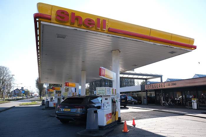 Shell A Shell gas station is seen at its gas station on March 31, 2020 in Katwijk, Netherlands.  Photo by Yuriko Nakao AFLO   