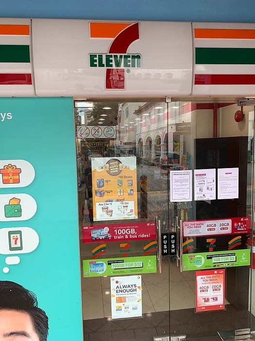 Sngapore tightens circuit breaker anti COVID 19 measures A notice at the entrance to a Seven Eleven store in Singapore on 12 April 2020 states that it is mandatory for all customers to wear a mask before entering the store. Singapore is tightening new circuit breaker measures against the COVID 19 novel coronavirus and will start to introduce on the spot fines for people disobeying guidelines.