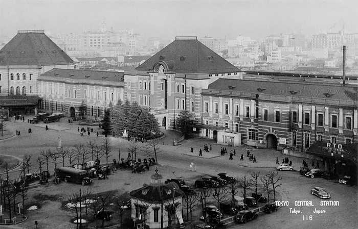 160308 0025   Tokyo Station The early post war Tokyo Station, located in the Marunouchi business district of Tokyo, in the late 1940s.  This photo shows the station without the third floor and the domes, which were destroyed during the firebombings of 1945  Showa 20 .  The building was designed by architect Kingo Tatsuno  1854 1919  to celebrate Japan s victory in the Russo Japanese War. He patterned the station s famed domes after Amsterdam s central station.  In 1921  Taisho 10 , Prime Minister Takashi Hara was assassinated here.  Photo by MeijiShowa AFLO