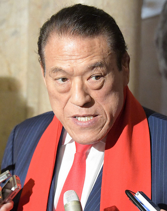 Councillor Antonio Inoki speaks to reporters about the death of Richard Bayer, the masked professional wrestler  The Destroyer . Upper House Representative Antonio Inoki speaks to reporters about the death of Richard Bayer, a masked professional wrestler  The Destroyer,  in the National Diet March 8, 2019, at 0:24 p.m. Photo by Masahiro Kawada.