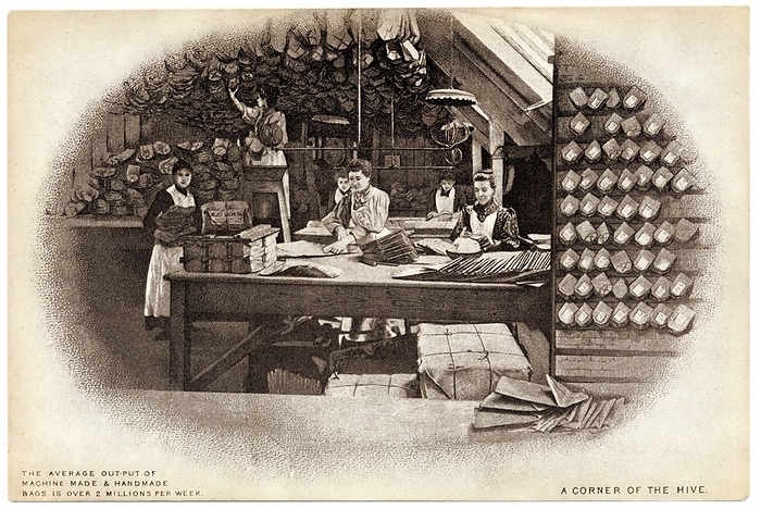 PAPER PRODUCTION WORKSHOP PAPER INDUSTRY Anglophone advertising postcard for a company that produces and packages more than two million paper bags a week. Six workers portrayed at the workbench, in the shed packed with artifacts. End of the nineteenth century