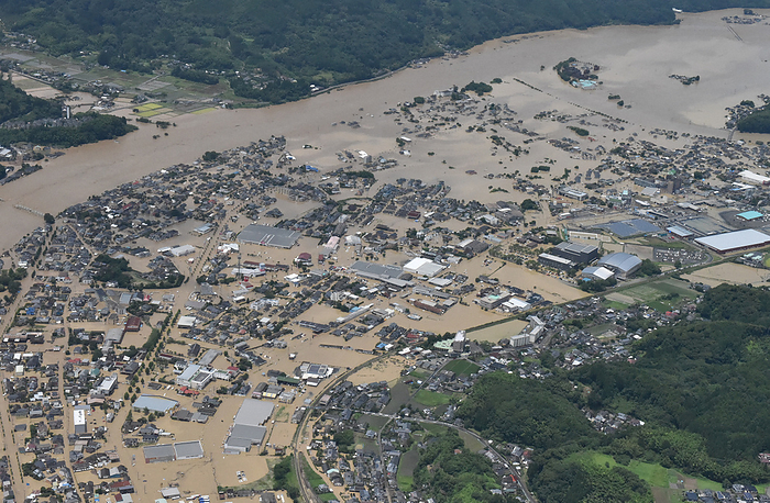 Hitoyoshi city center submerged by the flooding of the Kuma River due to record breaking rainfall. Hitoyoshi city center was submerged by the Kuma River after it overflowed due to record breaking rainfall in Hitoyoshi City, Kumamoto Prefecture, at 11:47 a.m. on July 4, 2020.