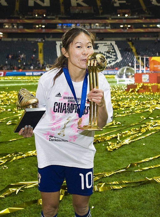 2011 FIFA Women s World Cup Awards Ceremony Sawa, the top scorer and MVP of the tournament Homare Sawa  JPN , JULY 17, 2011   Football : Homare Sawa of Japan celebrates with Golden Boot award and Golden Ball award tropies after winning the FIFA Women s World Cup Germany 2011 Final match between Japan 2 3 1 2 United States at Commerzbank Arena in Frankfurt, Germany.