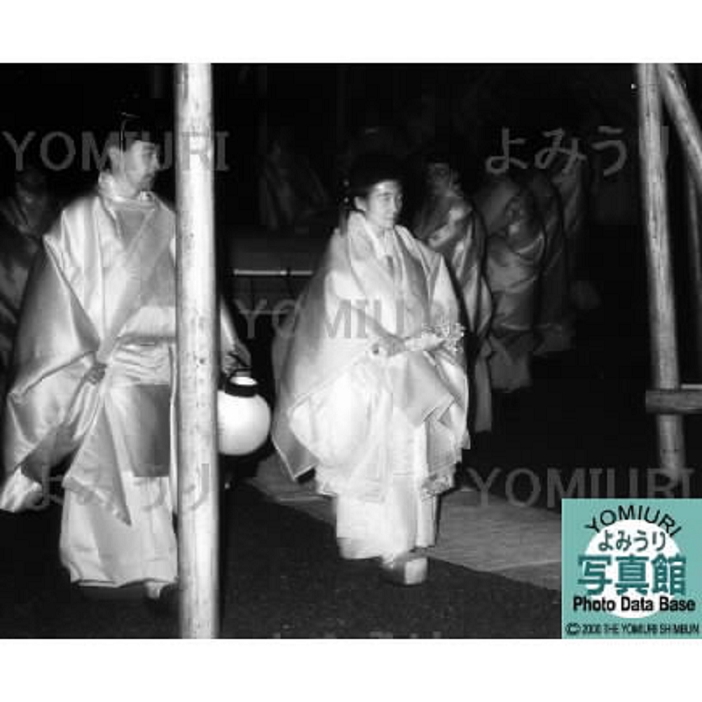 The 61st Shikinen Sengu Ceremony at the Ise Jingu Shrine, 1993 The 61st Shikinen Sengu at Ise Jingu Shrine. The ceremony of the relocation of the shrine. The chief priest, Atsuko Ikeda, and others are on their way to the main shrine. Infrared film and infrared strobe were used. Photographed in 1993.