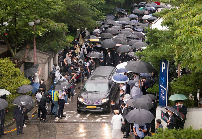 Funeral of late Seoul Mayor Park Won Soon in Seoul Park Won Soon, July 13, 2020 : A hearse carrying a coffin containing the body of late Seoul Mayor Park Won Soon leaves Seoul National University Hospital to go to Seoul City Hall building for his funeral in Seoul, South Korea. Park Won Soon was three term mayor and was regarded as a potential presidential candidate. He was found dead early July 10. Local media reported Park was accused of sexually harassing his former female assistant.  Photo by Lee Jae Won AFLO   SOUTH KOREA 