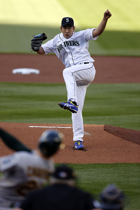 Yusei Kikuchi of the Seattle Mariners      Yusei Kikuchi of the Seattle Mariners pitches against the Oakland Athletics during the Major League Baseball game at T Mobile Park on August 1, 2020 in Seattle, United States.  Photo by AFLO 