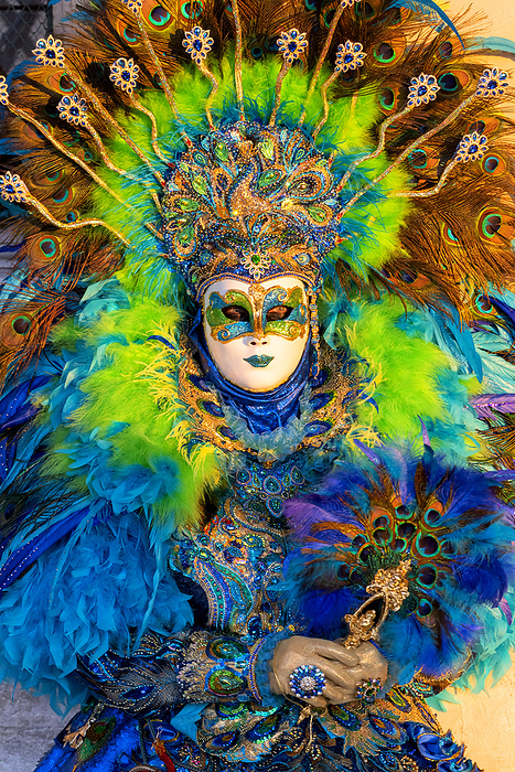 Italy Typical mask of Carnival of Venice, Venice, Veneto, Italy, Photo by Michele Rossetti