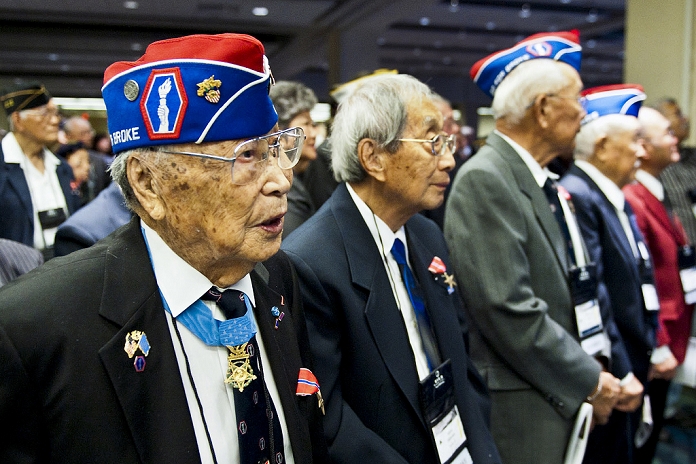 Highest Medal of Honor for U.S. Gen. II Corps United States Congressional Gold Medal  Image courtesy of the U.S. Army  Nisei World War II Veterans from the  442nd Regimental Combat Team attend the WWII Nisei Veterans Program National Veterans Network tribute to the 100th Infantry Battalion, 442nd Regimental Combat Team and Military Intelligence Service Nov. 1, 2011 in Washington, D.C.  U.S. Army photo by Staff Sgt. Teddy Wade AFLO   0006 