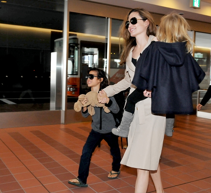 Angelina Jolie, Pax Jolie-Pitt, Nov 07, 2011 :  Tokyo, Japan : Actor Brad Pitt, actress Angelina Jolie and their children arrive at Haneda airport in Tokyo, Japan on November 8, 2011.