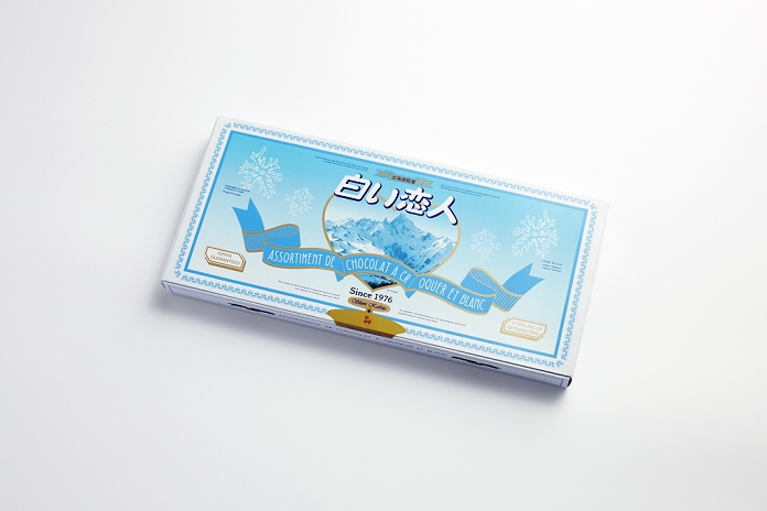 Ishiya Confectionery  Shiroi Koibito  November 30, 2011   November 30, 2011, Tokyo, Japan   White chocolate cookie,  Shiroi Koibito,  of Ishiya, a Sapporo confectionery company which is seeking a court injunction to stop entertainment giant Yoshimoto Kogyo Co. and two other firms from selling cookies that appear to be an imitation of the popular snack. Photo by Yosuke Tanaka AFLO 