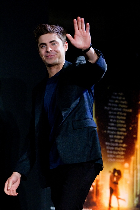 Zac Efron, Dec 15, 2011 : Tokyo, Japan - US actor Zac Efron attends the press conference to promote the new film 