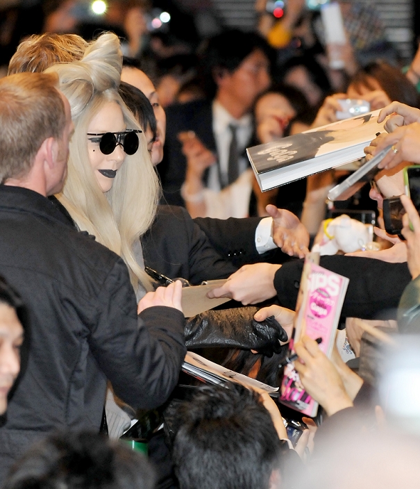 Lady Gaga, Dec 20, 2011 : Lady Gaga,  Tokyo, Japan : Singer Lady Gaga arrives at Narita International Airport in Chiba prefecture, Japan on December 20, 2011.