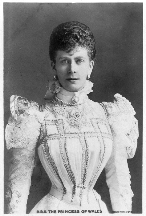  Royal Genealogy.  Mary of Teck  1900s  The Princess of Wales, c1901 c1910. Mary of Teck  1867 1953  married the future King George V in 1893. She was the mother of King Edward VIII and King George VI and grandmother of Queen Elizabeth II.