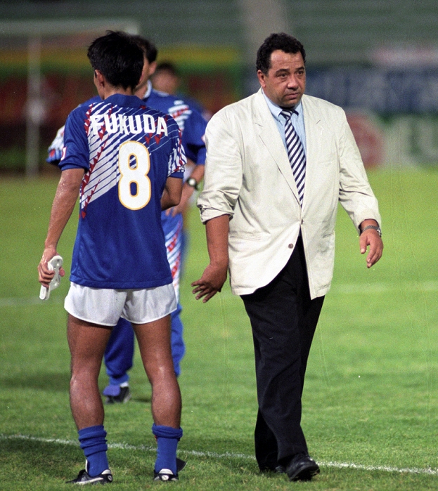 1994 FIFA World Cup Final Qualifying Round in Asia Doha Tragedy  R L  Hans Ooft, Masahiro Fukuda  JPN , OCTOBER 28, 1993   Football   Soccer : Hans Ooft disappointed to miss out on the World Cup with a draw against Iraq FIFA World Cup USA 1994 Asian Qualify Final Round match between Japan 2 2 Iraq at Al Ahli Stadium in Doha, Qatar. The match later became known as the Agony of Doha.