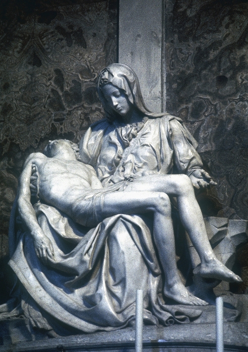 Pieta' (1498-1500). Michelangelo (1475-1564): Marble Sculpture. St Peter's, Rome.