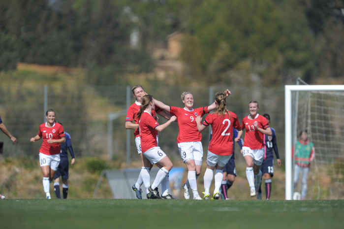 Algarve Cup Norway team group  NOR , FEBURARY 29, 2012   Football   Soccer : Isabell Herlovsen  9  of Norway celebrates her goal during The Algarve Women s Football Cup 2012, match between Japan 2 1 Norway in Municipal Bela Vista, Portugal.   Photo by AFLO SPORT   1035 