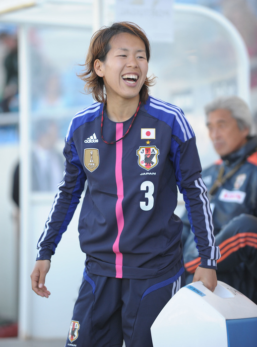 Algarve Cup Azusa Iwashimizu  JPN , MARCH 5, 2012   Football   Soccer : The Algarve Women s Football Cup 2012, match between Japan 1 0 United States at Estadio The Algarve Women s Football Cup 2012, match between Japan 1 0 United States at Estadio Algarve in Faro, Portugal.   Photo by AFLO SPORT   1035 .