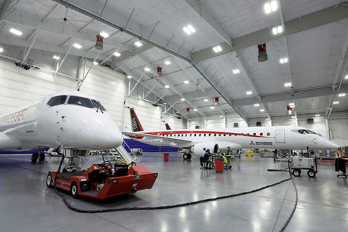 Moses Lake Flight Test Center, the flight test base for the Mitsubishi SpaceJet Mitsubishi SpaceJet  formerly known as MRJ  flight test aircraft No.3  L  and 2 parked in a hangar at Moses Lake on December 10, 2019. PHOTO: Kiyoshi OTA Aviation Wire