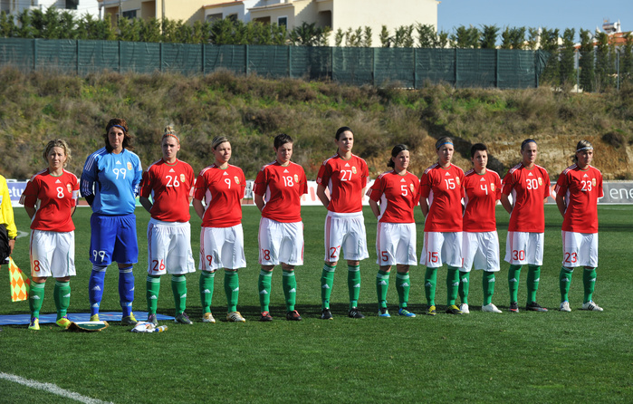 Algarve Cup Hungary team gruop line up  HUN , MARCH 2, 2012   Football   Soccer : The Algarve Women s Football Cup 2012, match between Portugal 4 0 Hungary in Municipal Bela Vista, Portugal.   Photo by AFLO SPORT   1035 