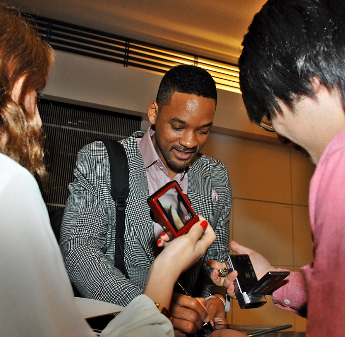 Will Smith, Willow Smith, Tokyo, Japan, May 7, 2012 : Actor Will Smith arrives at Haneda Airport in Tokyo, Japan on May 7, 2012.