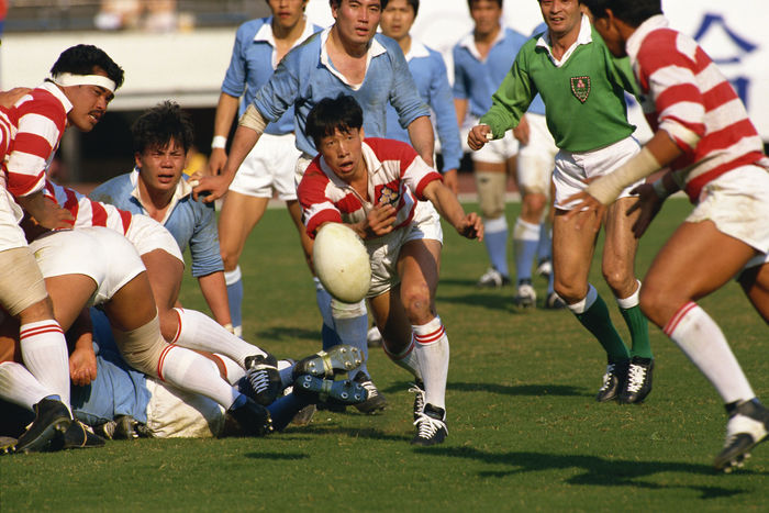 Mitsutake Hagimoto (JPN), Mitsutake Hagimoto
UNDATED - Rugby : Mitsutake Hagimoto of Japan passes the ball during the International match in Japan.
(Photo by AFLO) [0219].