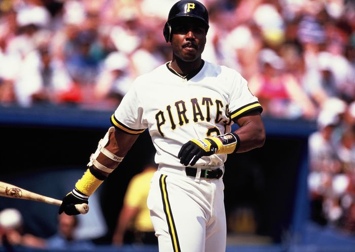 Barry Bonds (Pirates),
UNDATED - MLB : Barry Bonds #24 of the Pittsburgh Pirates at bat during the game.
(Photo by AFLO) [0309]