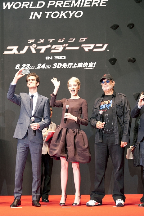 Andrew Garfield, Emma Stone and Alvin Sargen, Jun 13, 2012 : Tokyo, Japan, (L to R) The cast Andrew Garlfield, Emma Stone and the writer Alvin Sargen, attends the Japan wold premiere for the film 'Amazing Spider-Man' in Tokyo, Japan on June 13, 2012. The film will be on screen from June 30th.