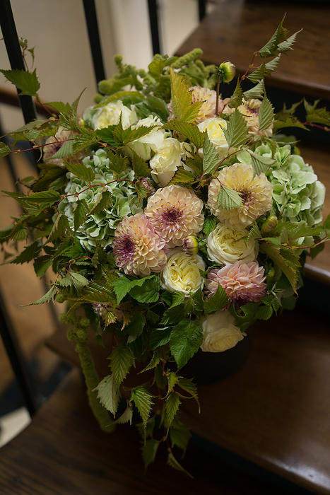 Bouquet of roses, hydrangeas and dahlias