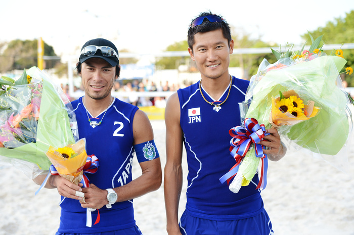 Beach Volleyball Olympics Representative Determination Match  L to R  Katsuhiro Shiratori, Kentaro Asahi, JULY 4 2012   Volleyball :   Beach Volleyball : Selection macth for 2012 London Olympic Games at  Photo by AFLO SPORT   1035 .