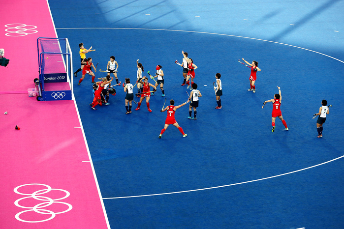 London 2012 Olympics Women s Hockey General view,  JULY 29, 2012   Hockey :  Women s Preliminary Round Pool A match between Great Britain 4 0 Japan  at Olympic Park   Riverbank Arena  during the London 2012 Olympic Games in London, UK.   Photo by Koji Aoki AFLO SPORT   0008 