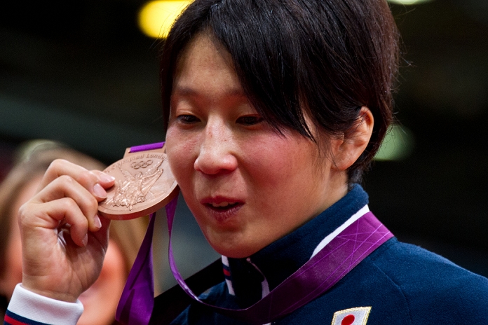 2012 London Olympics, Judo, Women s 63kg, Awards Ceremony, Ueno wins Bronze Medal Yoshie Ueno  JPN , JULY 31, 2012   Judo : Women s  63kg medal ceremony at ExCeL during the London 2012 Olympic Games in London, UK. Calderoni AFLO SPORT   0391 .