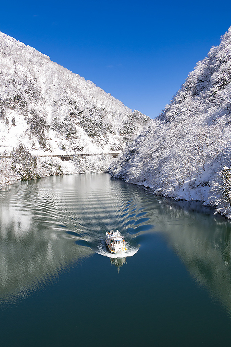 Toyama Prefecture, Toyama Prefecture, Tobetsu Narrow Gassho Line, Shogawa River, snowy landscape